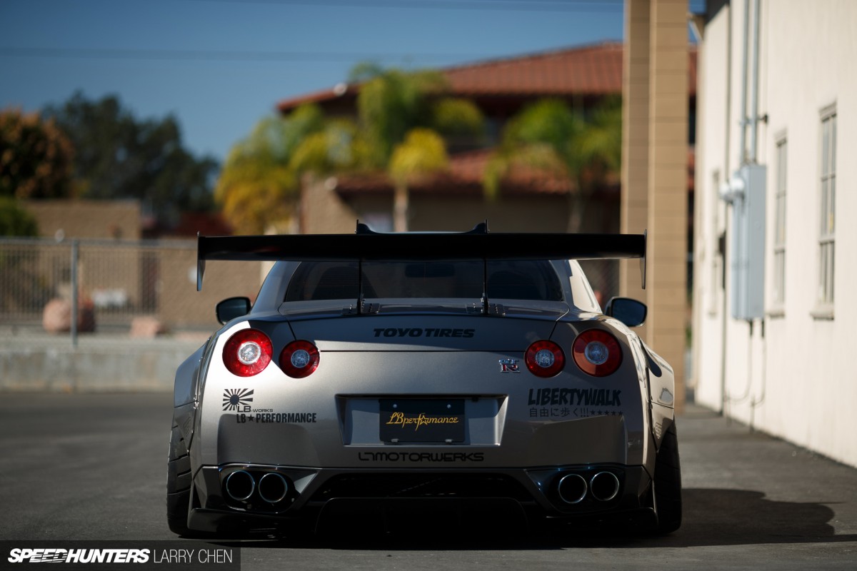Larry_Chen_Speedhunters_Liberty_Walk_Nissan_GTR_R35-24