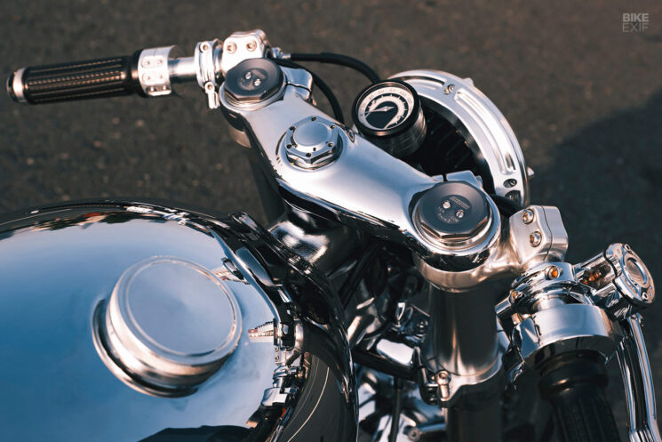 Triumph Street Twin café racer par MFix Workshop