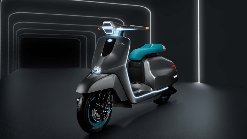 Jetez un œil attentif à la Lambretta Elettra, presque prête pour la production.