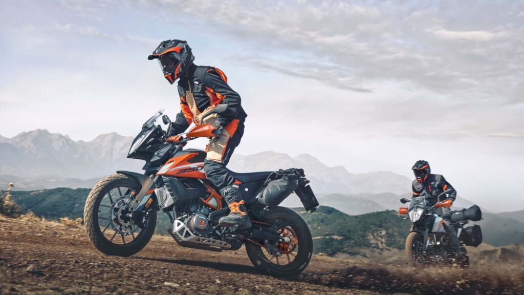 La KTM 390 Adventure 2024 ajoute une paire de nouvelles options de couleurs