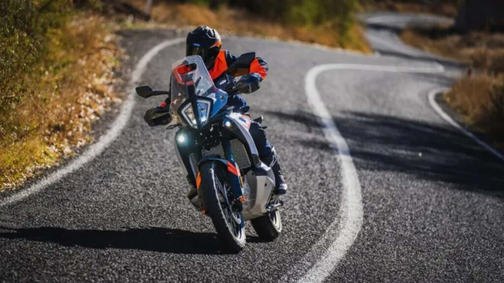La KTM 790 Adventure 2024 fait irruption sur le marché américain