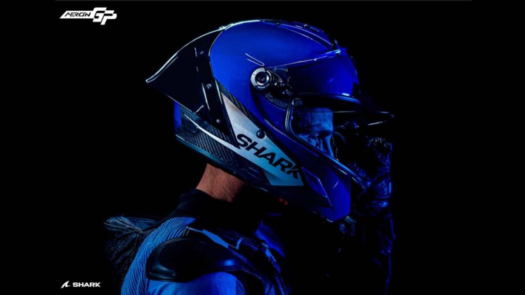 Le nouveau couvercle prêt pour la course de Shark Helmets est doté d'un aérodynamique adaptatif
