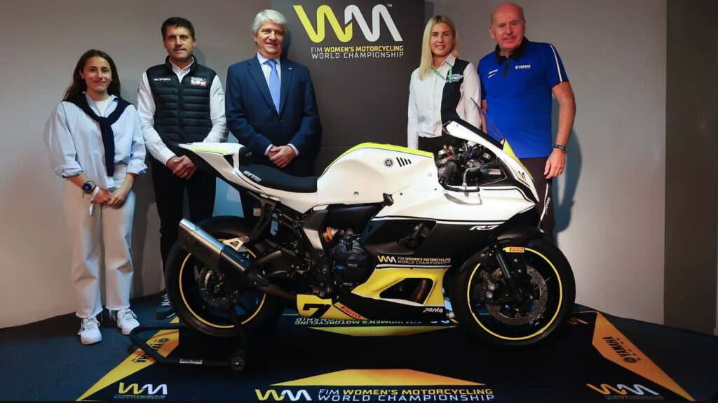 Le tout premier Championnat du Monde FIM de Motocyclisme Féminin se tiendra en 2024