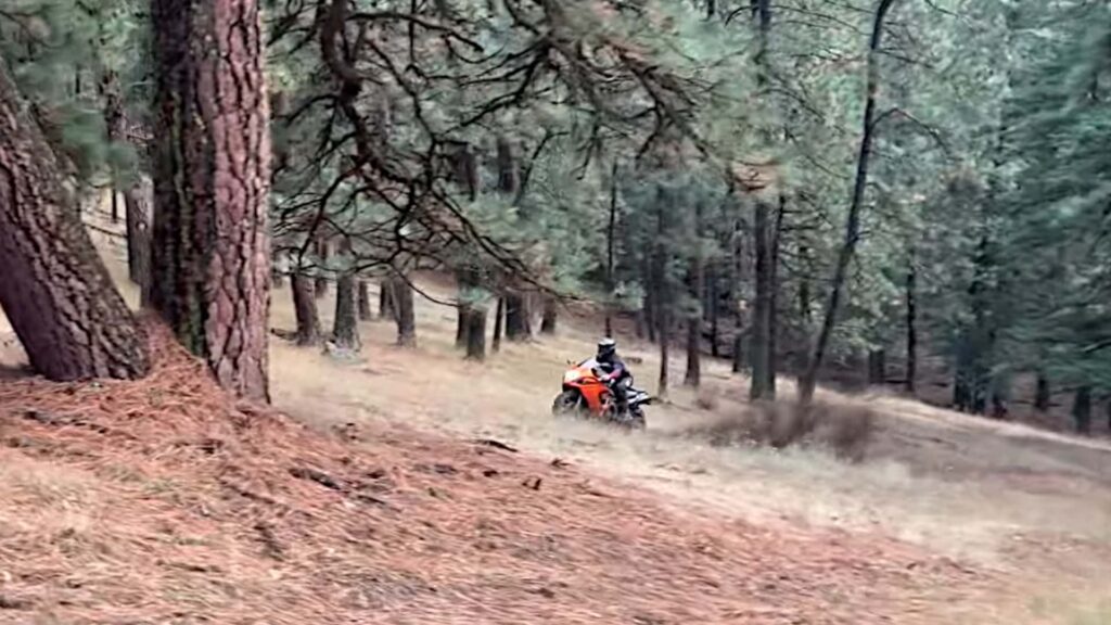 Si vous avez toujours voulu voir une ascension de Hayabusa, cette vidéo est faite pour vous