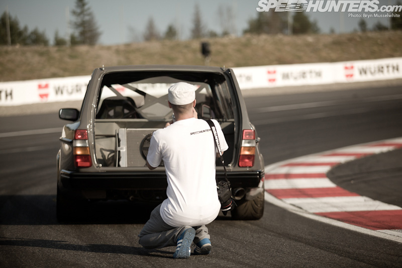 Missile Intercontimental : Volvo V8 Wagon Of Fun
