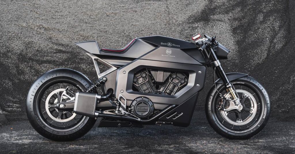 Blacktrack x Bell & Ross : Un Indian Scout personnalisé avec une montre assortie