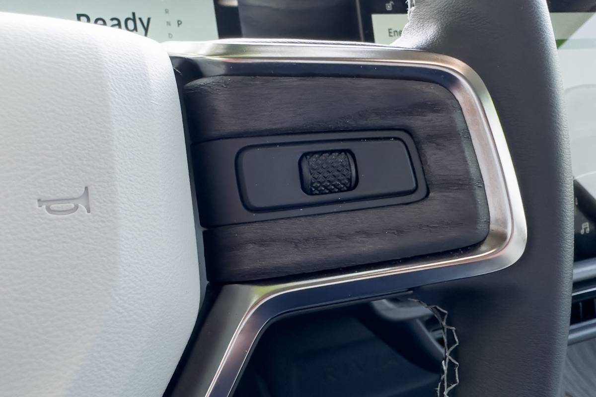 Rivian R1S 2023 |  Photo Wash wash par Aaron Bragman