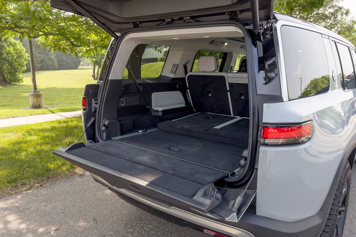 Rivian R1S 2023 |  Photo Wash wash par Aaron Bragman