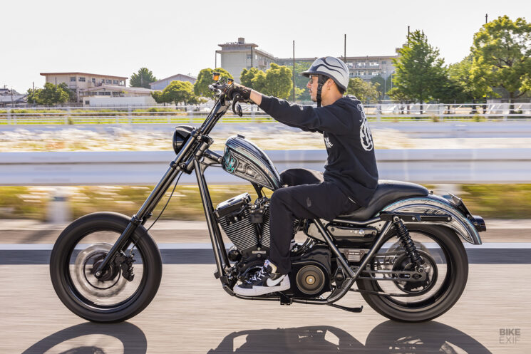 Chopper Harley FXR par Vida Motorcycle Japon