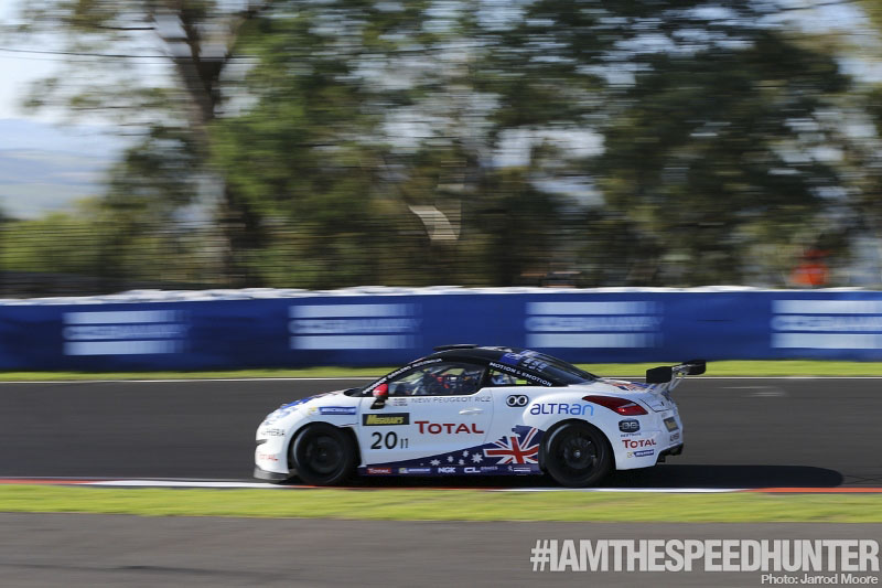 2013, Liquid Molly, Bathurst 12 hour race, held at Mt Panaroma race circuit, Bathurst, NSW