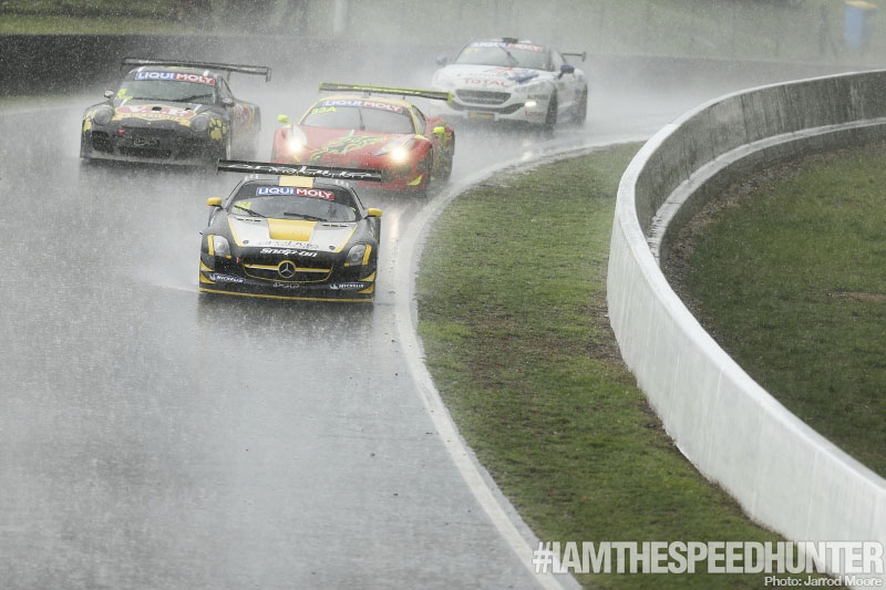 2013, Liquid Molly, Bathurst 12 hour race, held at Mt Panaroma race circuit, Bathurst, NSW