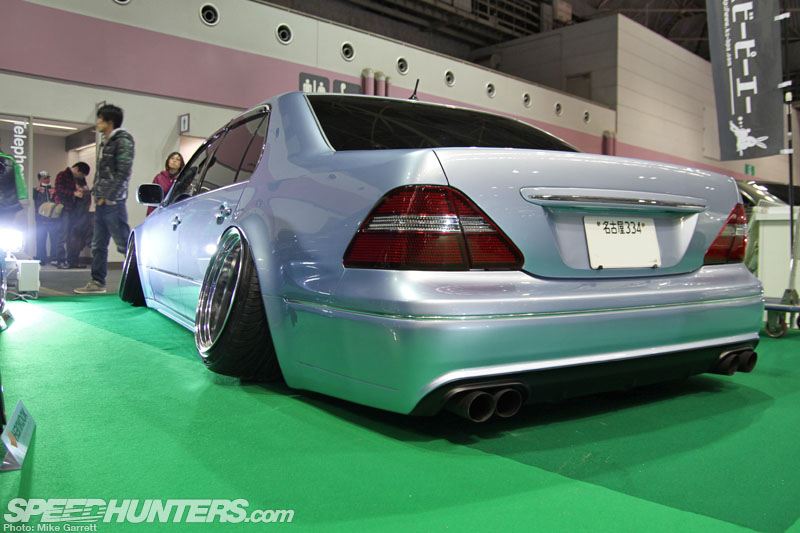 Osaka-Auto-Messe-13-21