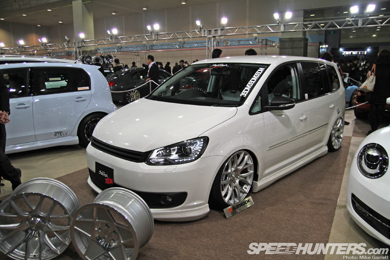 Osaka-Auto-Messe-13-11