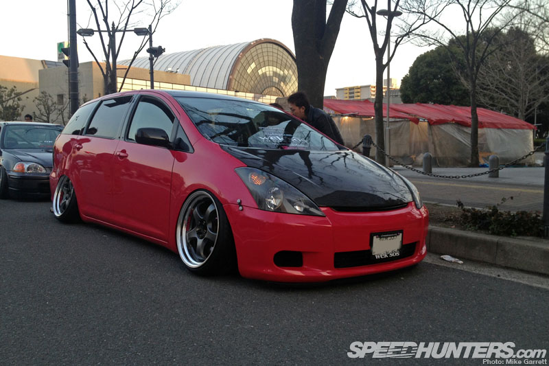 Osaka-Auto-Messe-Photo-Attack-89
