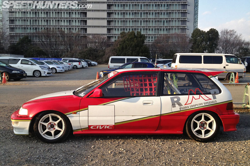 Osaka-Auto-Messe-Photo-Attack-61