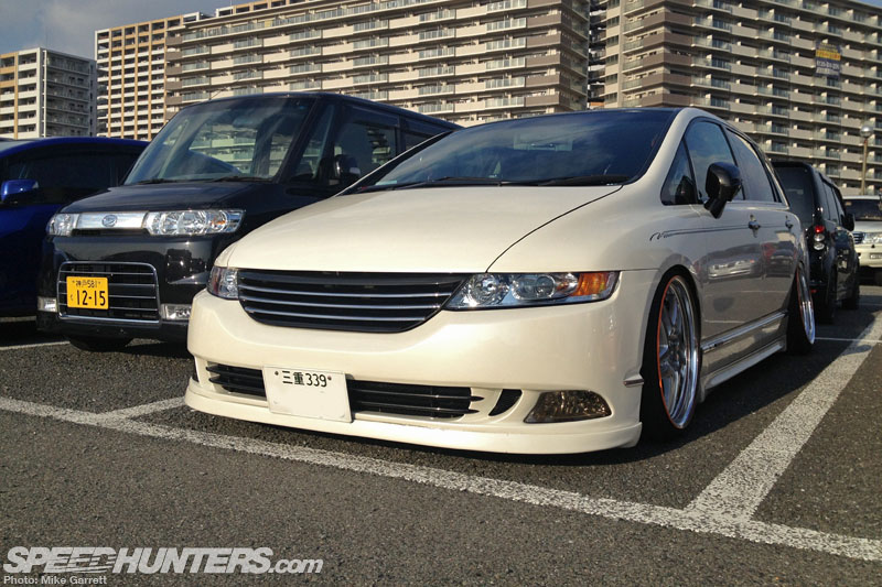 Osaka-Auto-Messe-Photo-Attack-33