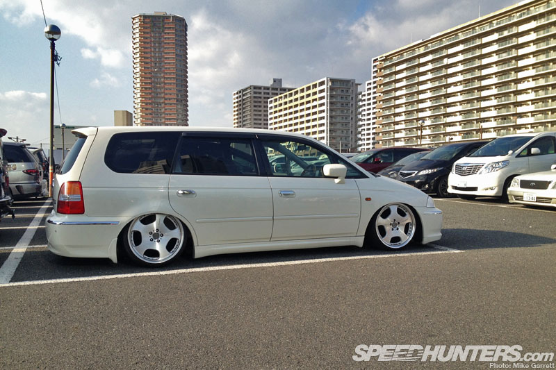 Osaka-Auto-Messe-Photo-Attack-21