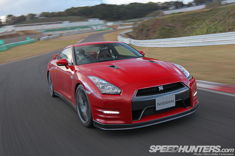 Relentless Evolution: 2013 Nissan&nbsp;Gt-r