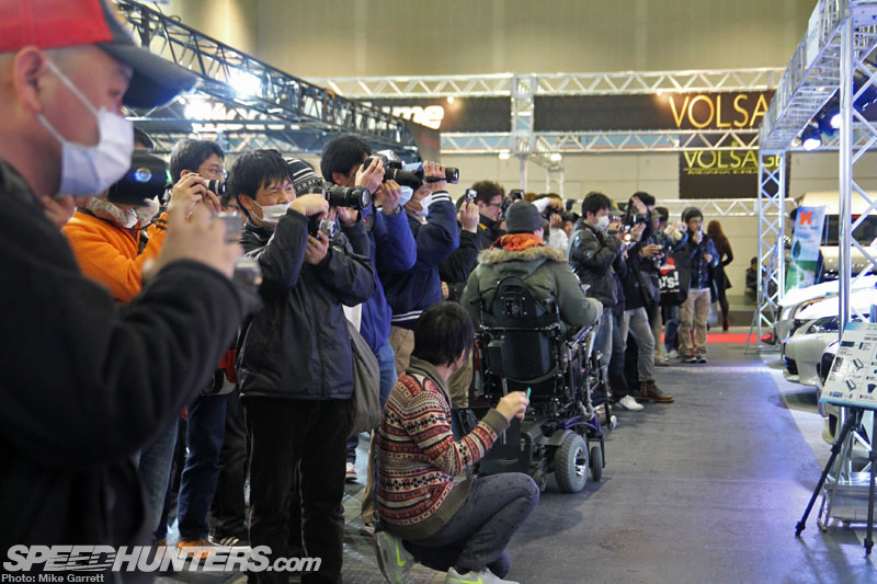Osaka-Auto-Messe-13-16