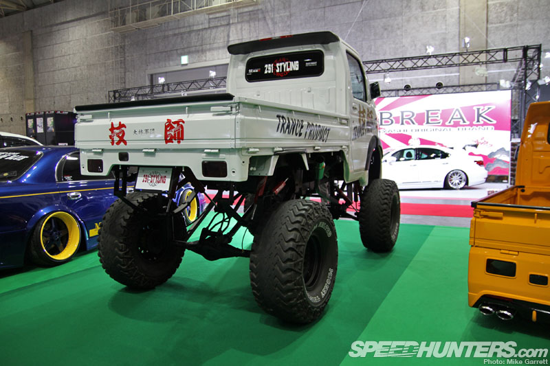 Osaka-Auto-Messe-13-07
