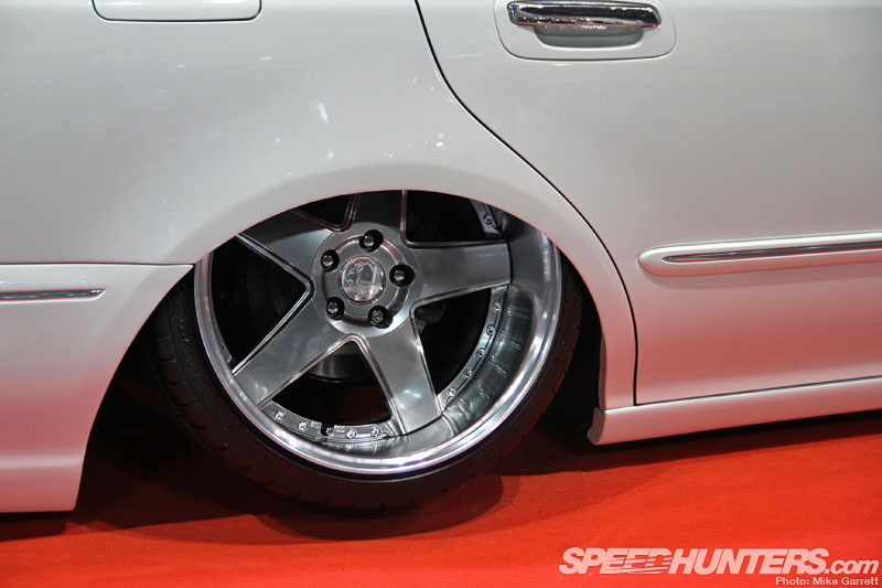 Osaka-Auto-Messe-13-09