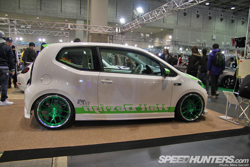Osaka-Auto-Messe-13-21