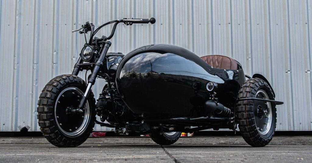 Déménageur de personnes : un side-car Honda Monkey avec le style K-Speed