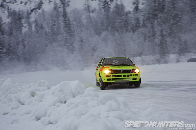 Gatebil on ice