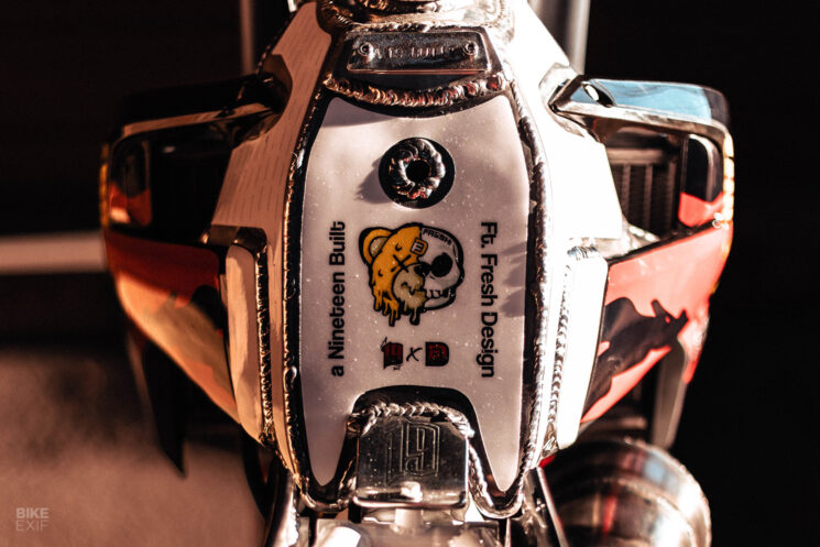 Mini vélo de motocross KTM personnalisé par A Nineteen Built