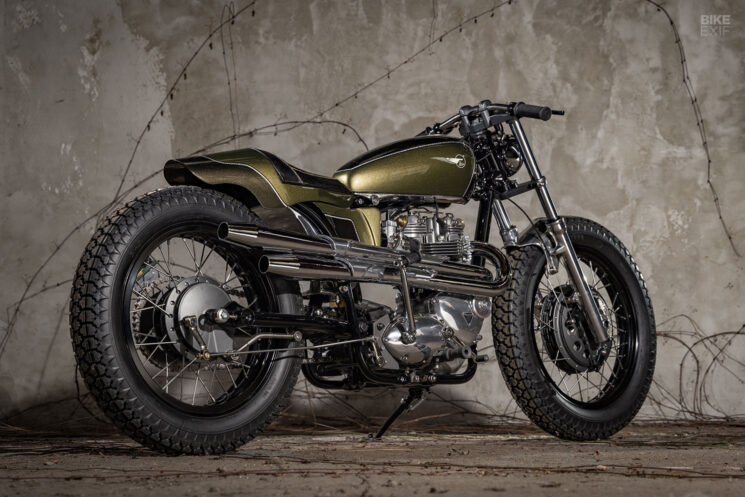 Triumph TR6 vintage par Heiwa MC