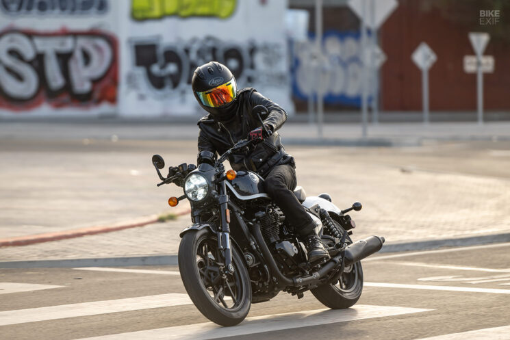 Essai du Royal Enfield Shotgun 650 2024