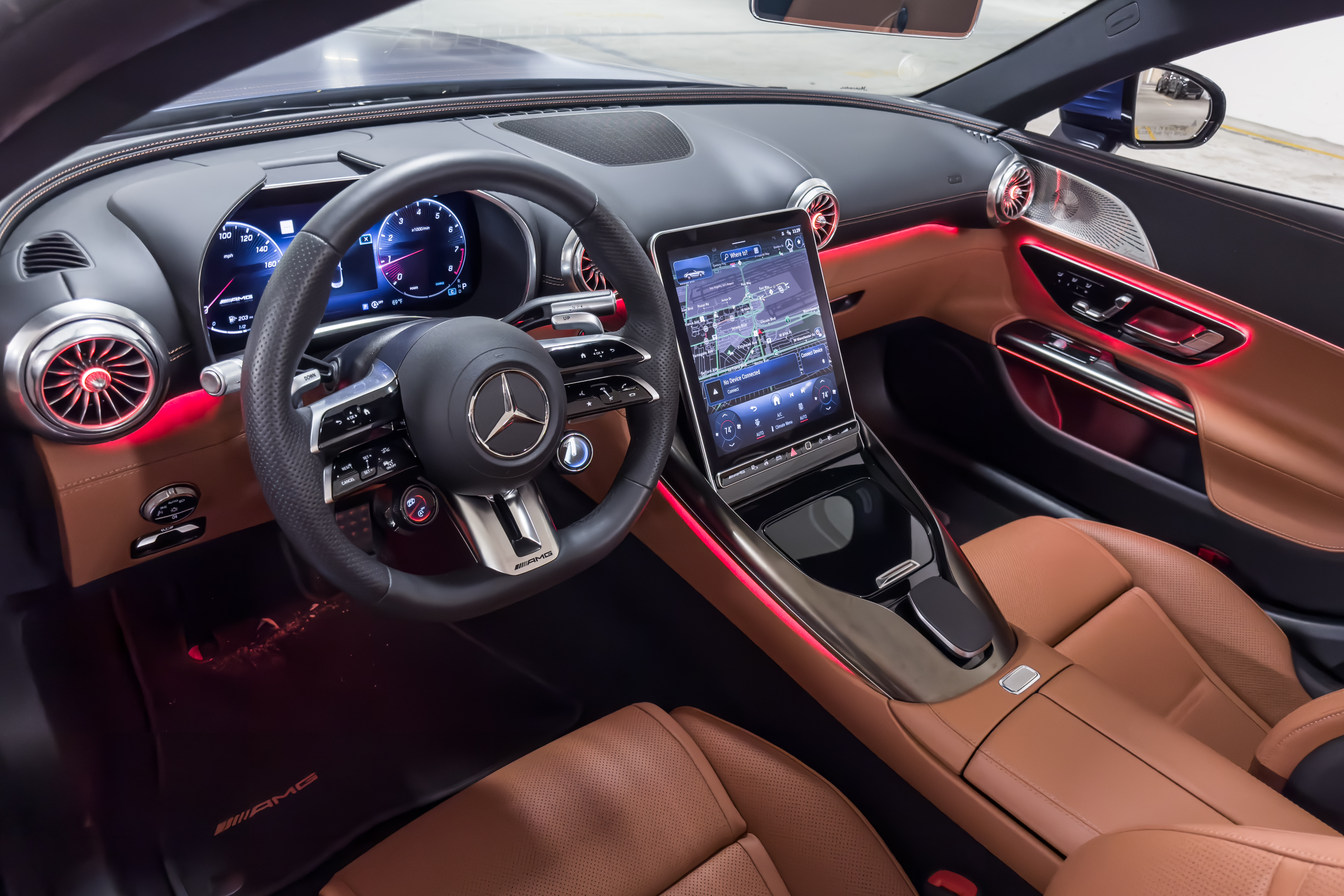 Mercedes-AMG SL 43 2024 |  Photo Wash wash par Aaron Bragman