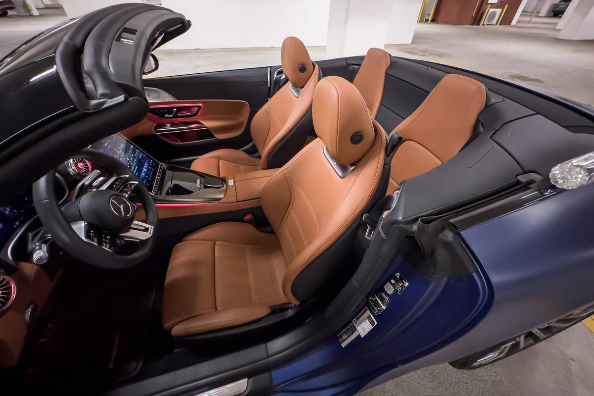 Mercedes-AMG SL 43 2024 |  Photo Wash wash par Aaron Bragman
