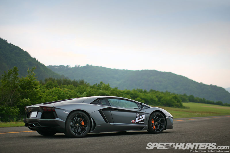 Aventador-20
