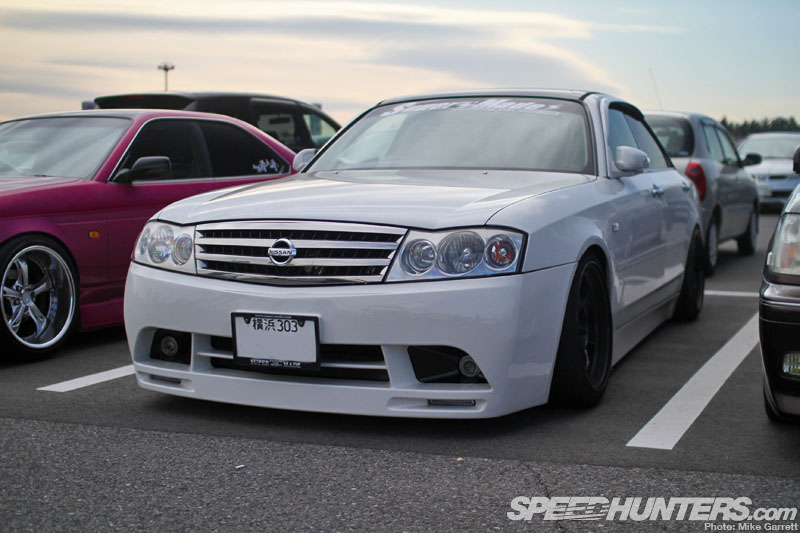 Tokyo-Auto-Salon-2013-Parking-Lot-33
