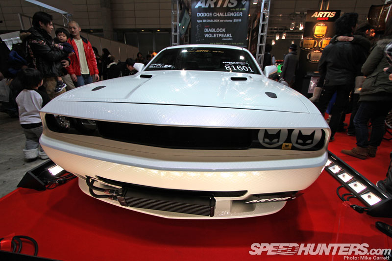 Tokyo-Auto-Salon-2013-Spotlights-Mike-01