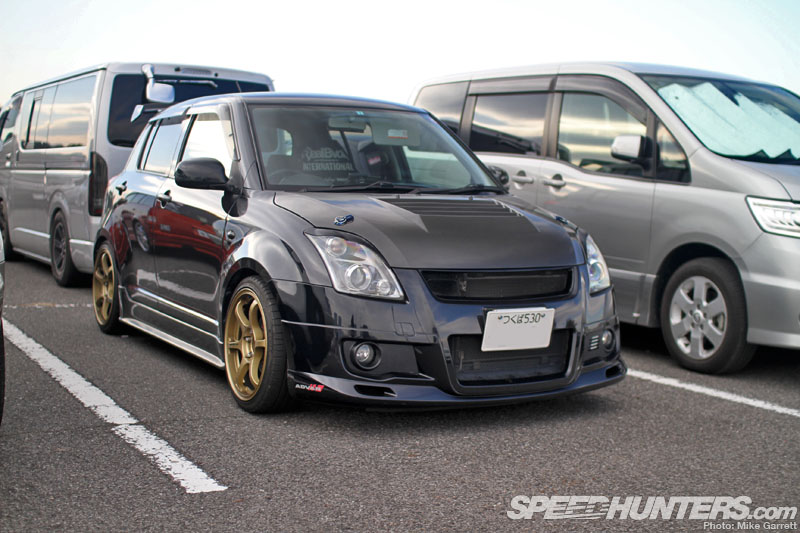 Tokyo-Auto-Salon-2013-Lot-14