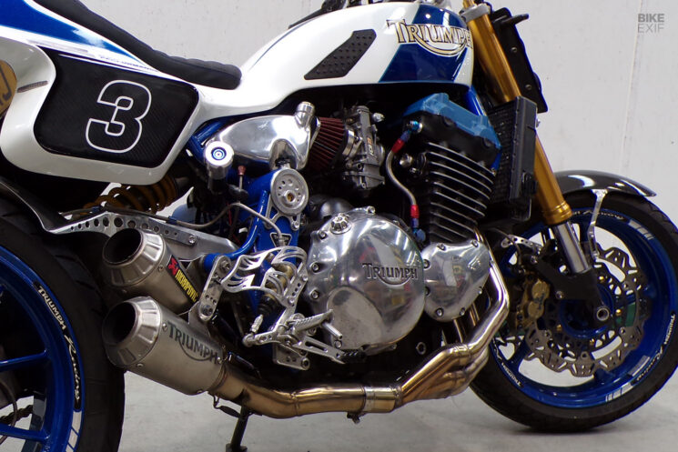 Triumph Sprint personnalisée avec moteur Thunderbird 900