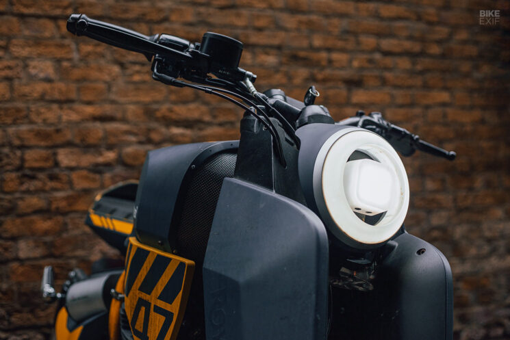 Fusil de chasse Royal Enfield 650 personnalisé pour le film The Kitchen