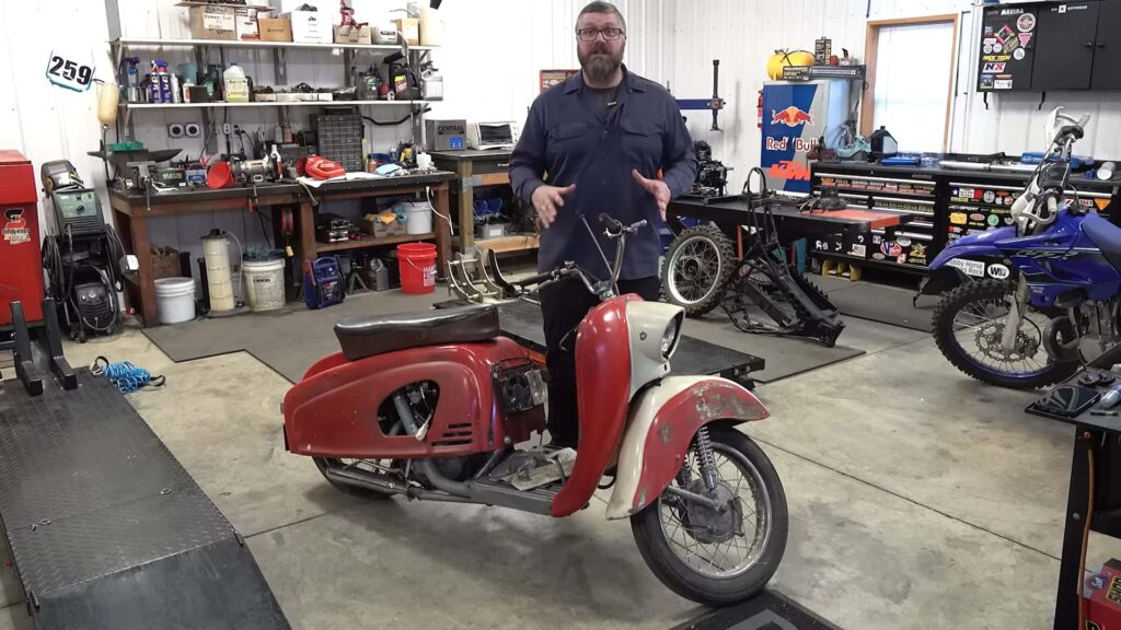 Jetez un œil à ce scooter Progress 1958 propulsé par Honda