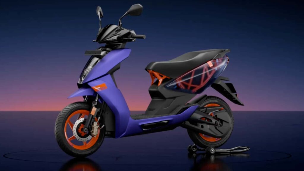 Le nouveau scooter électrique 450 Apex d'Ather Energy mise sur les performances