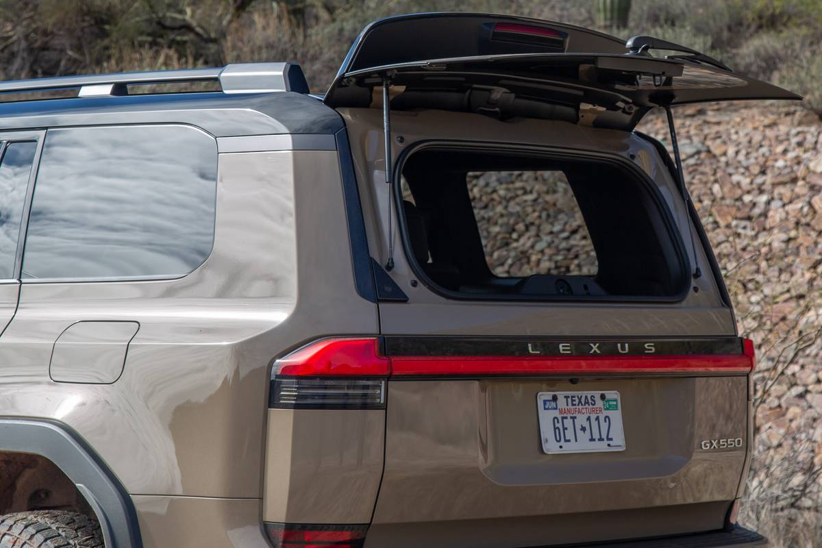 Lexus GX550 2024 |  Photo Wash wash par Conner Golden