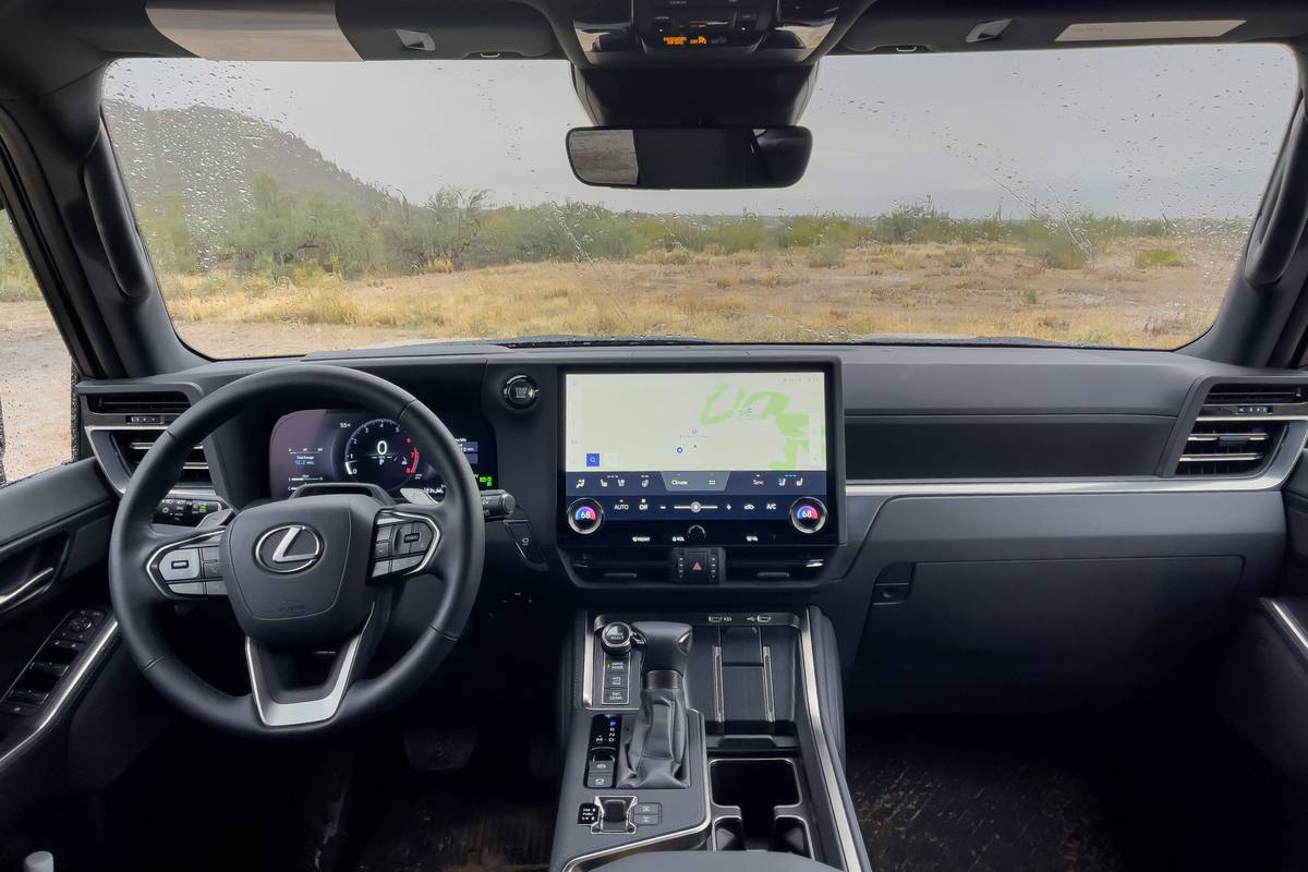 Lexus GX550 2024 |  Photo Wash wash par Conner Golden