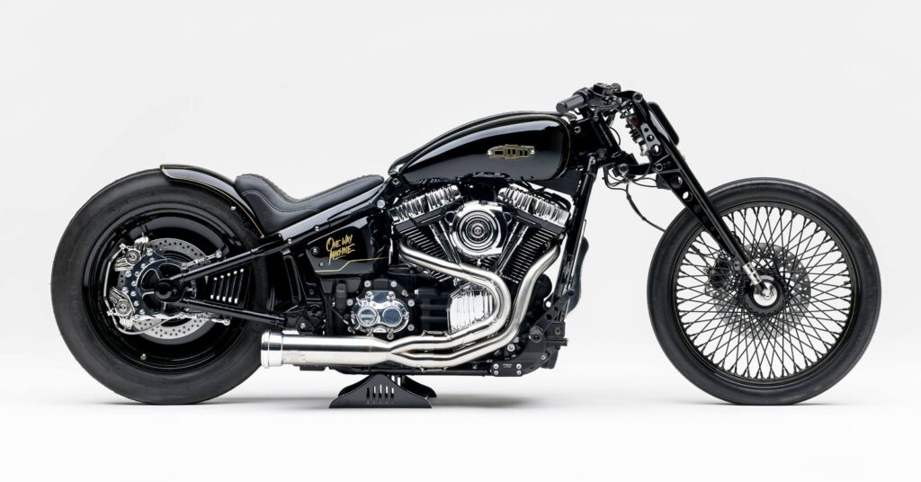 Black Phantom : la Harley Softail personnalisée d'OWM respire le style avant-gardiste