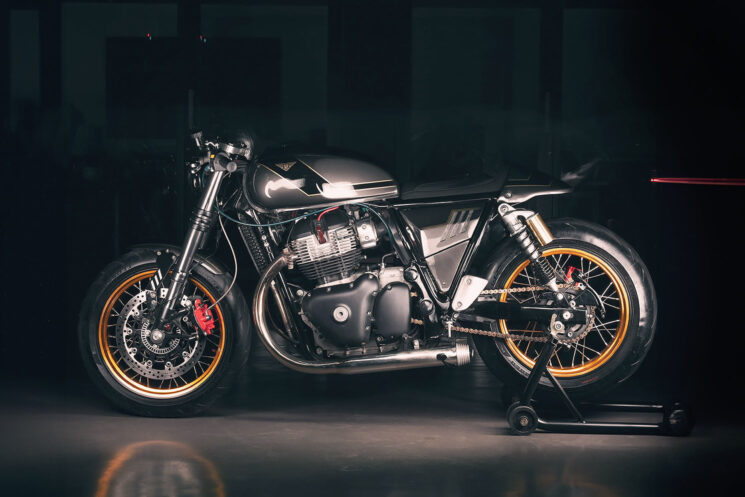 Royal Enfield Interceptor 650 café racer par Mean Green Customs
