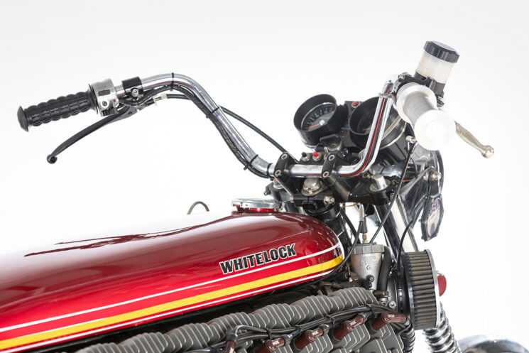 Whitelock 4,2 litres 48 cylindres Kawasaki deux temps