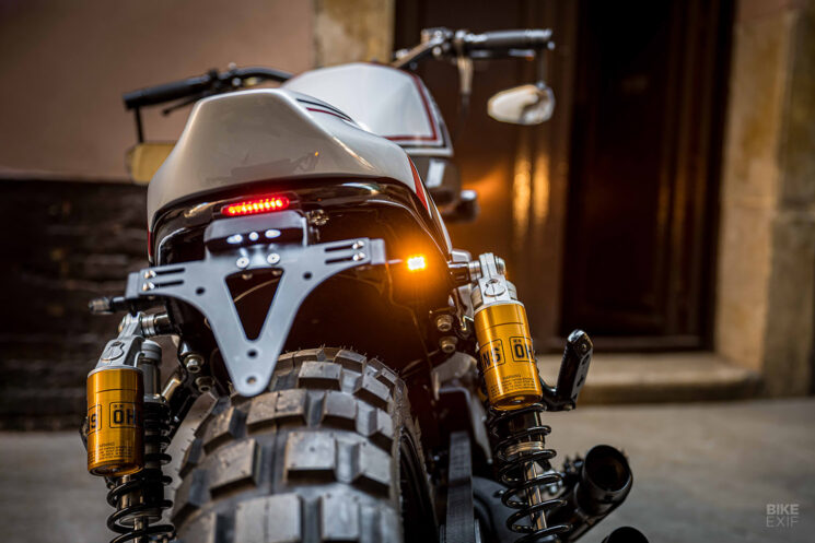 Scrambler de rue Harley XR1200 par Macco Motors