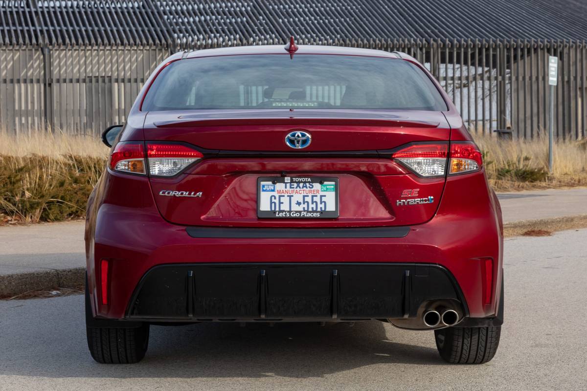 Toyota Corolla hybride 2024 |  Photo Wash wash par Christian Lantry