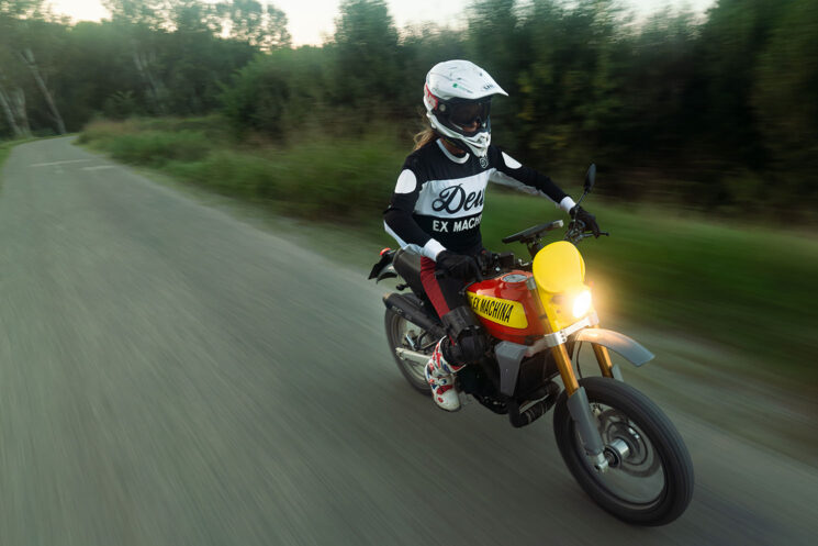 Scrambler Fantic Caballero 500 par Deus ex Machina Milan