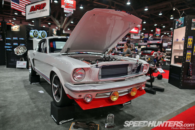 Martini Meets Mustang: The&nbsp;T-5r